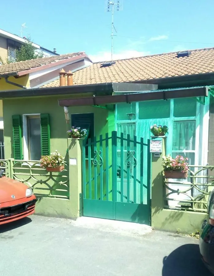 La Casa Di Nonna Videlma Apartamento Carrara 0*,