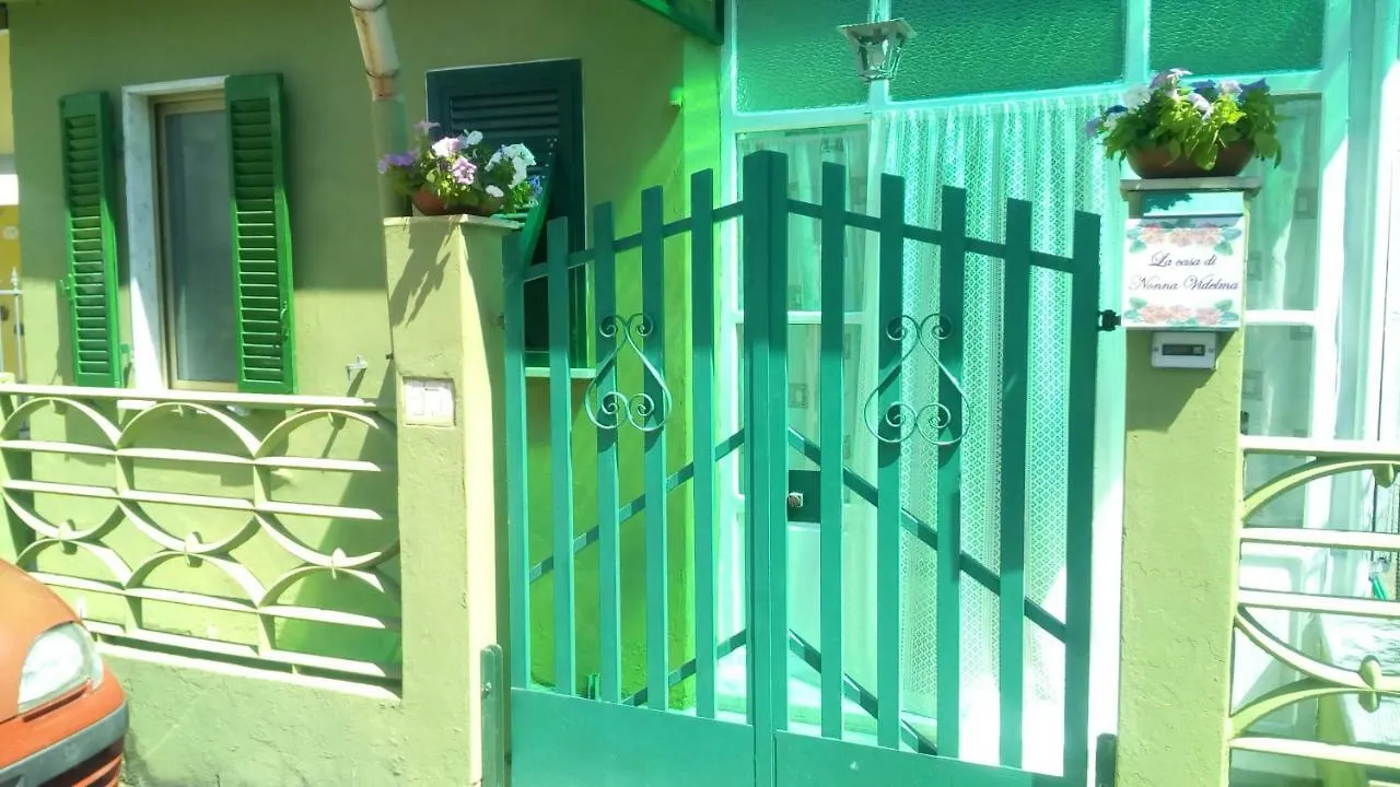 La Casa Di Nonna Videlma Apartamento Carrara Itália
